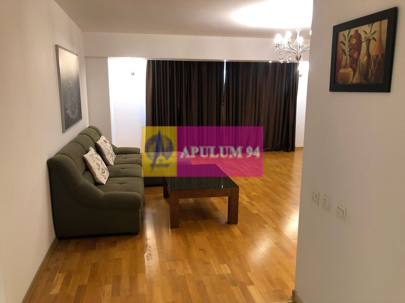 B-dul Unirii, apartament 3 camere lux, 99mp, loc parcare inclus