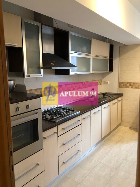B-dul Unirii, apartament 3 camere lux, 99mp, loc parcare inclus